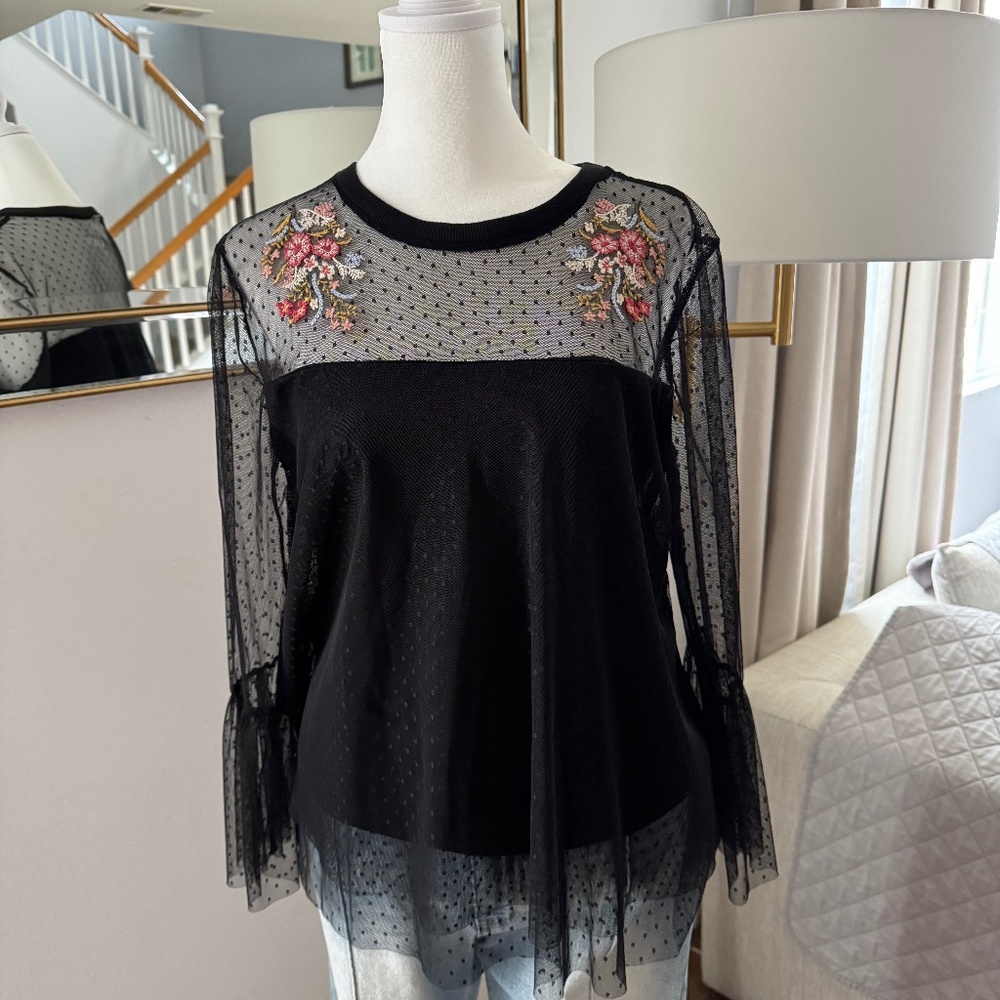 Xhilaration Black Polka Dot Mesh Floral Embroidered Blouse Size Medium